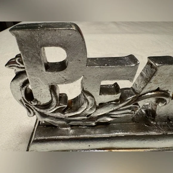 Vintage Silver Peace ☮️ Decor 10”x5.25x2.25 - Picture 8 of 10